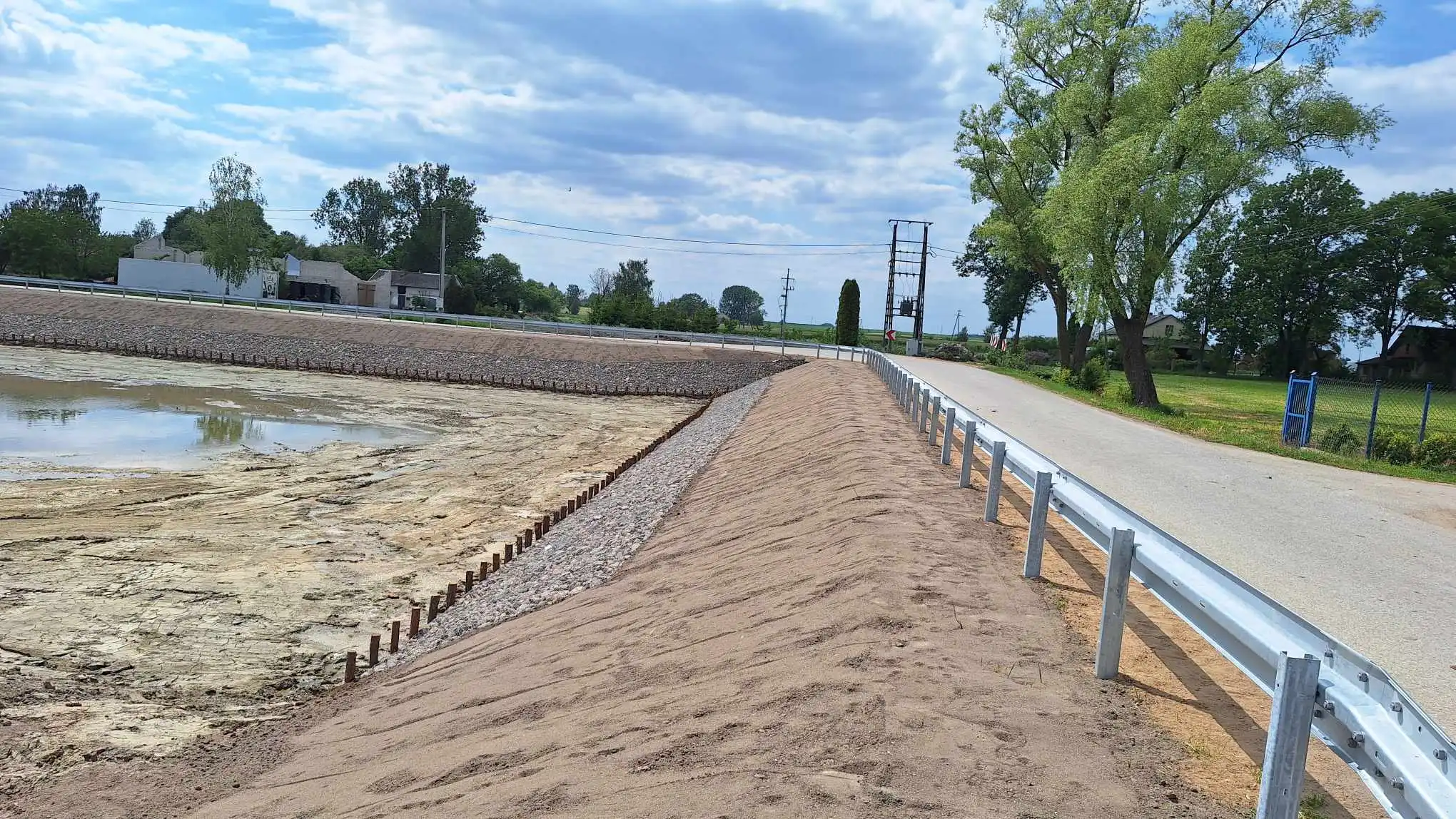 Przebudowa zbiornika wodnego w miejscowosci Kołaki Wielkie, Gmina Grudusk - po