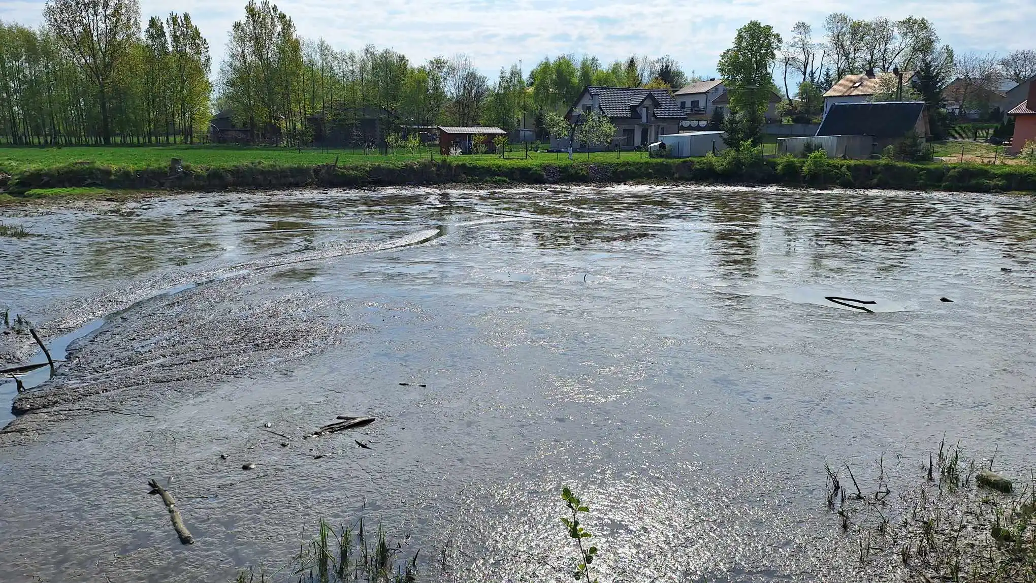Przebudowa zbiornika wodnego w miejscowosci Kołaki Wielkie, Gmina Grudusk - przed