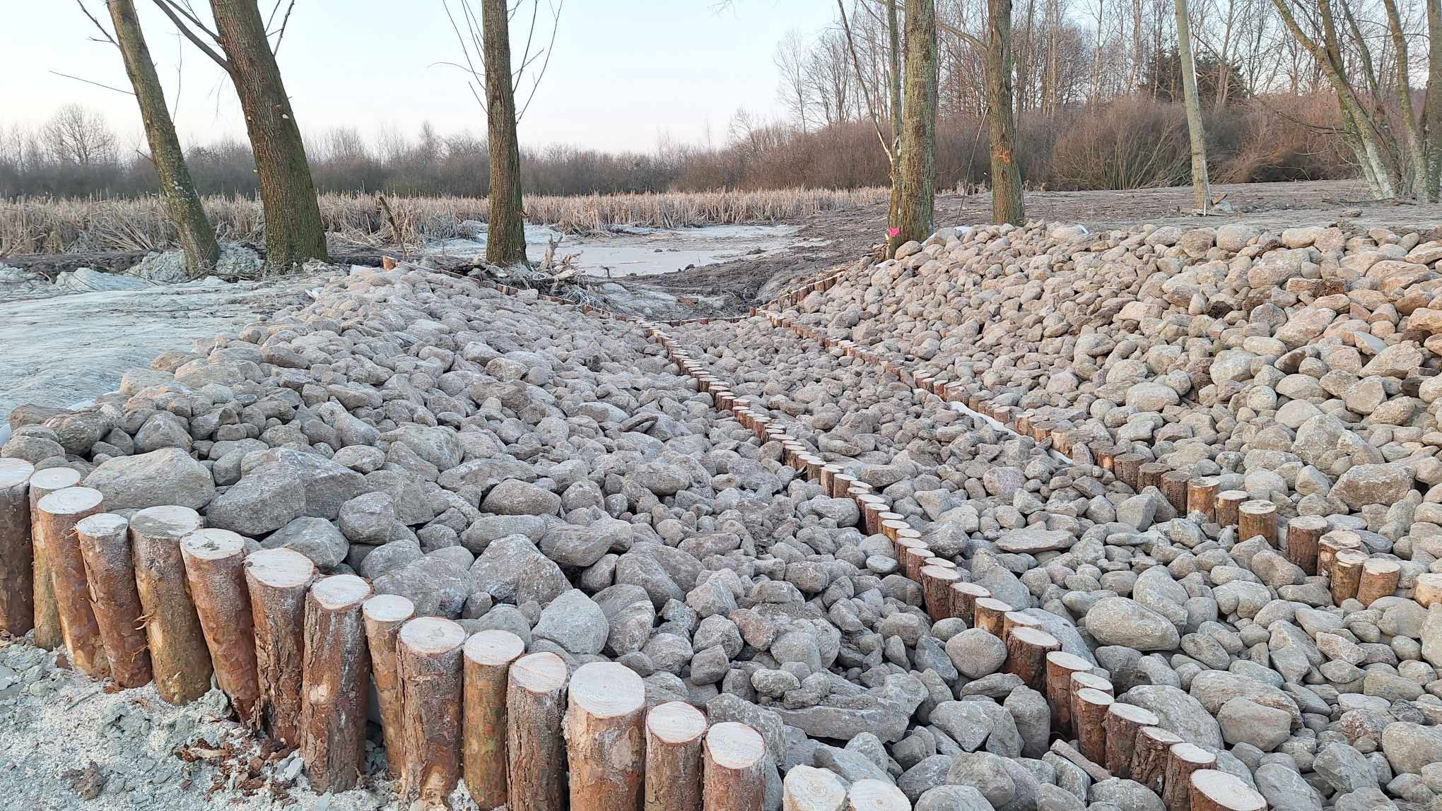 Przebudowa zbiornika wodnego o charakterze retencyjnym na działce nr ew. 32 w m. Truszczyny, Gmina Rybno